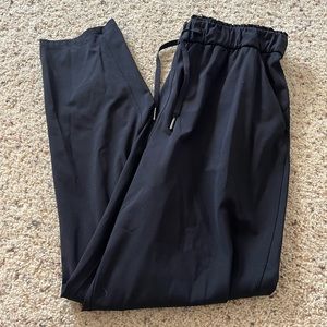 Lululemon Straight Leg Athletic Pants Size 8
